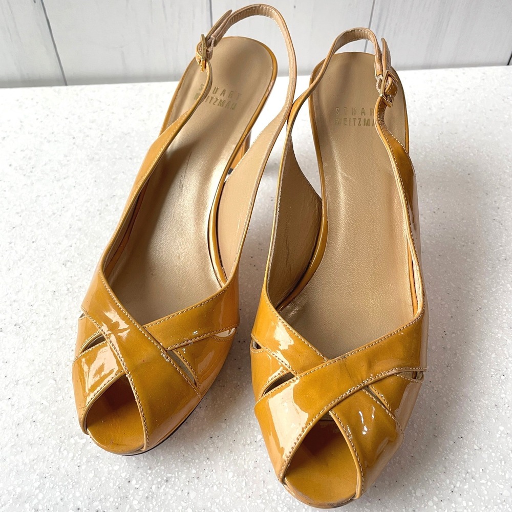 Stuart Weitzman Mustard Yellow Patent Leather Slingback Peep Toe Pumps 8M Y2K